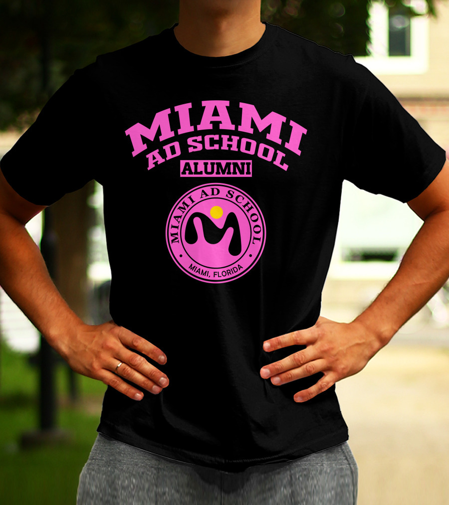 MIAMI AD SCHOOL ALUMNI MIAMI FLORIDA T-Shirt