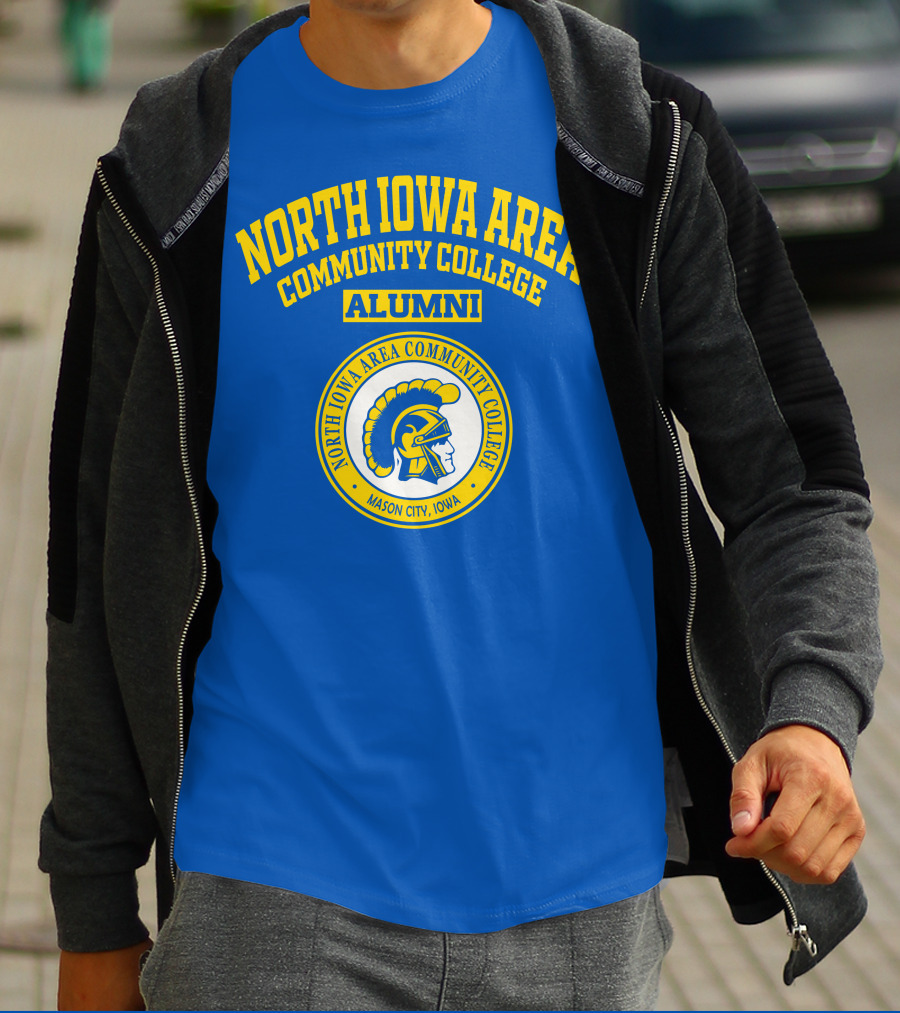 North Iowa Area Community College Alumni Mason City Iowa T-Shirt
