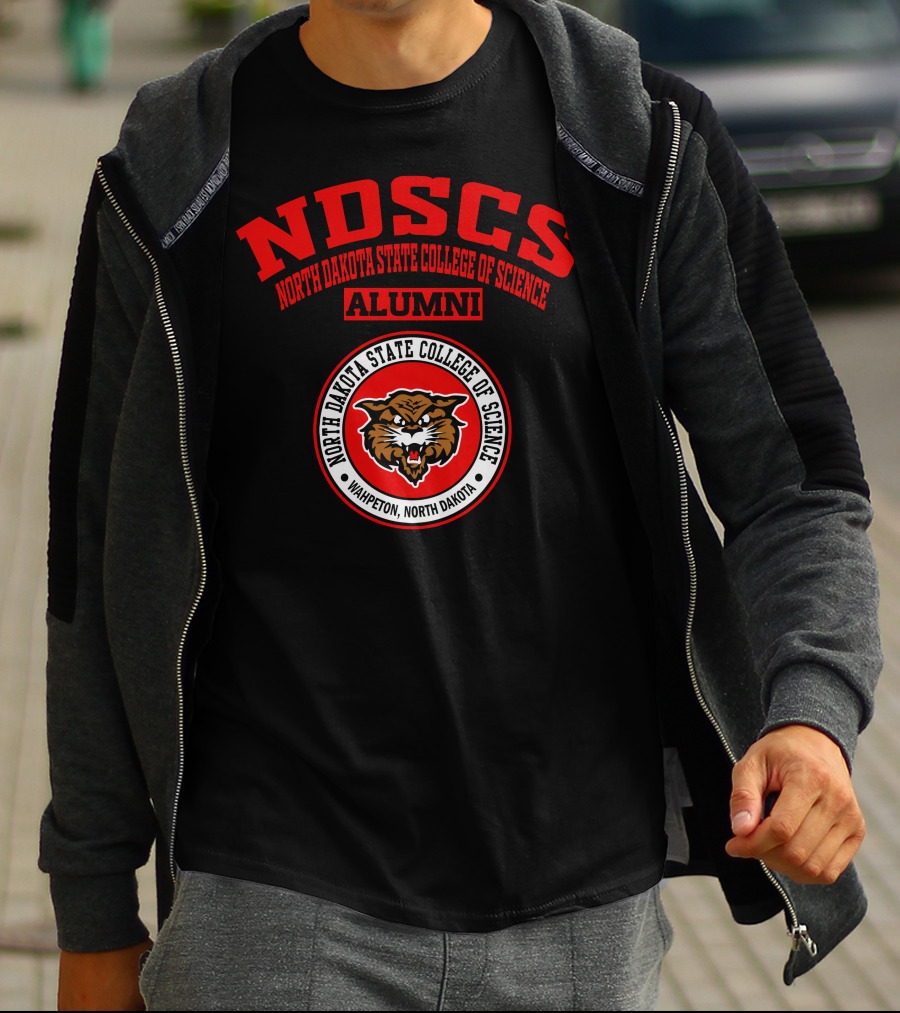 NDSCS North Dakota State College Of Science Alumni Wahpeton Wildcat T-Shirt