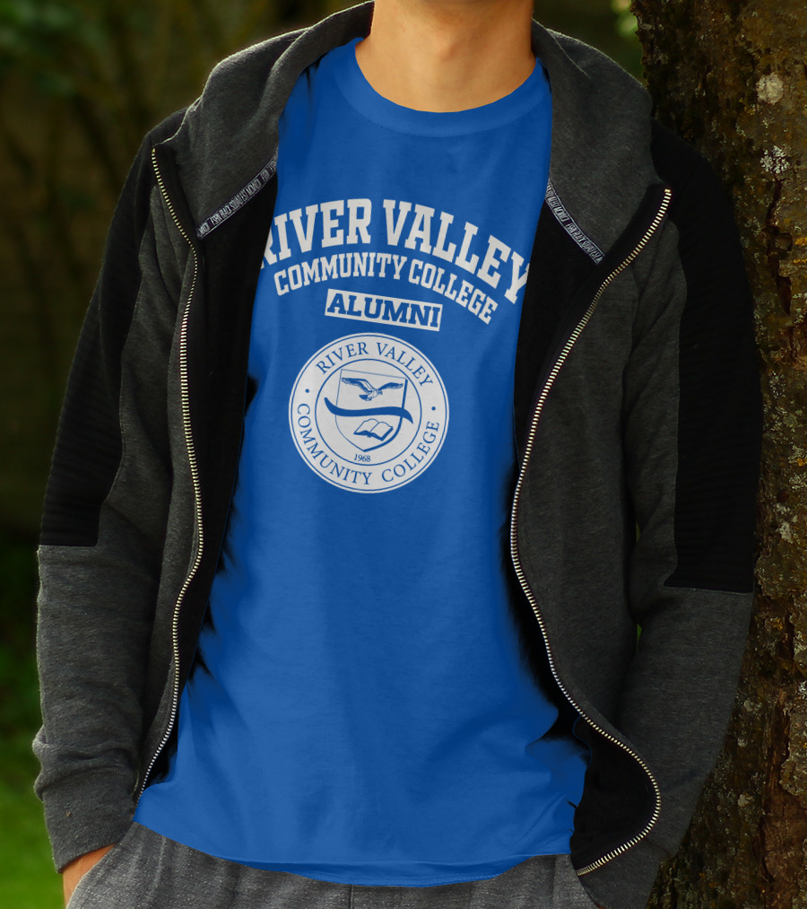 River Valley Community College Alumni Emblem 1968 T-Shirt
