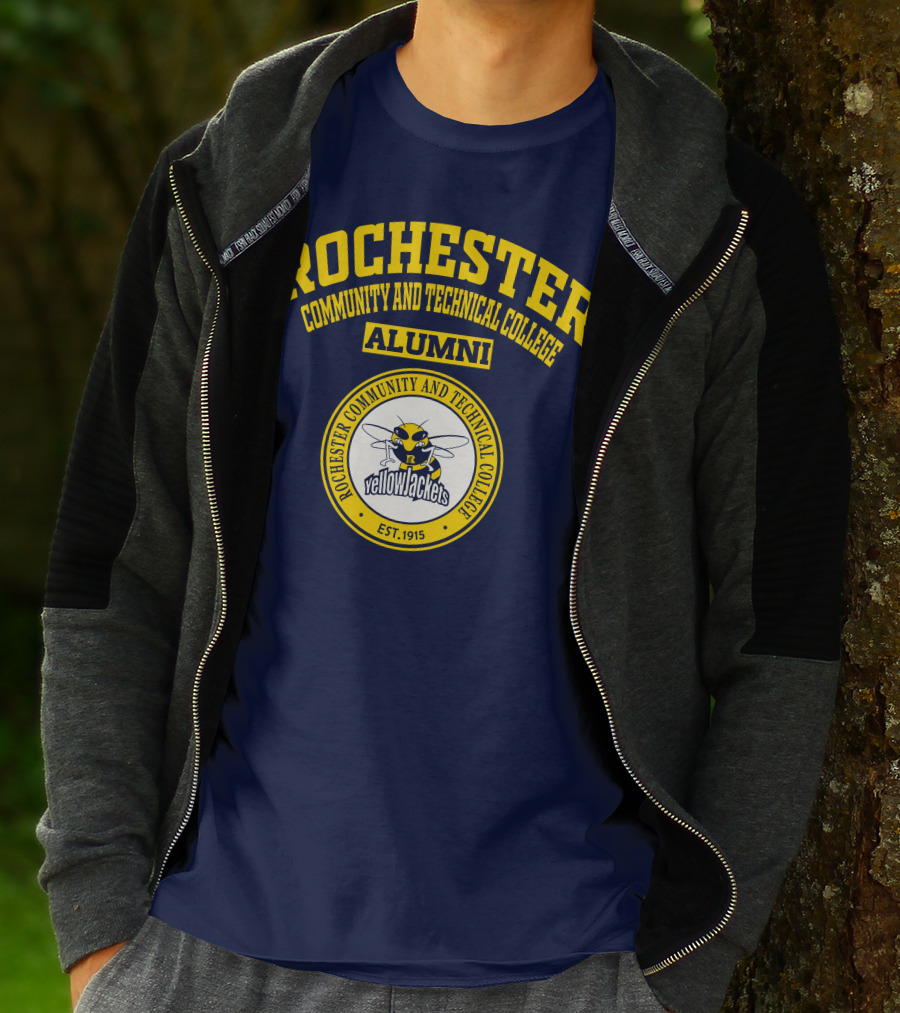 Rochester Community And Technical College Alumni YellowJackets Est. 1915 T-Shirt