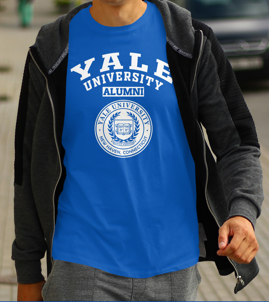Yale University Alumni Seal New Haven Connecticut Lux Et Veritas T-Shirt