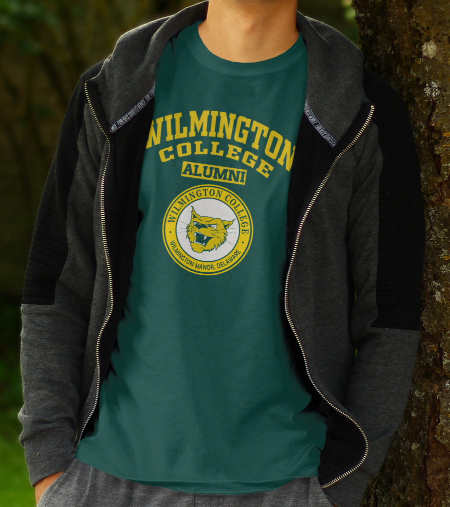 Wilmington College Alumni Wilmington Manor Delaware Wildcats T-Shirt