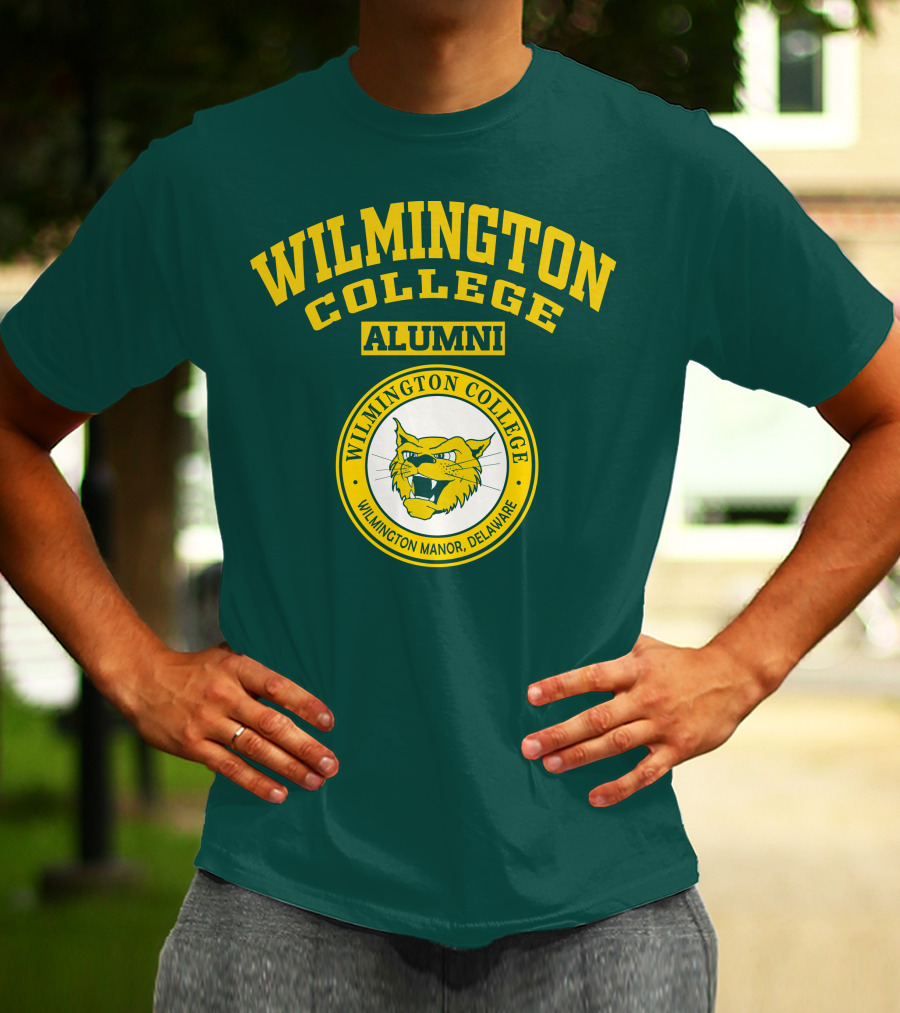 Wilmington College Alumni Wilmington Manor Delaware Wildcats T-Shirt