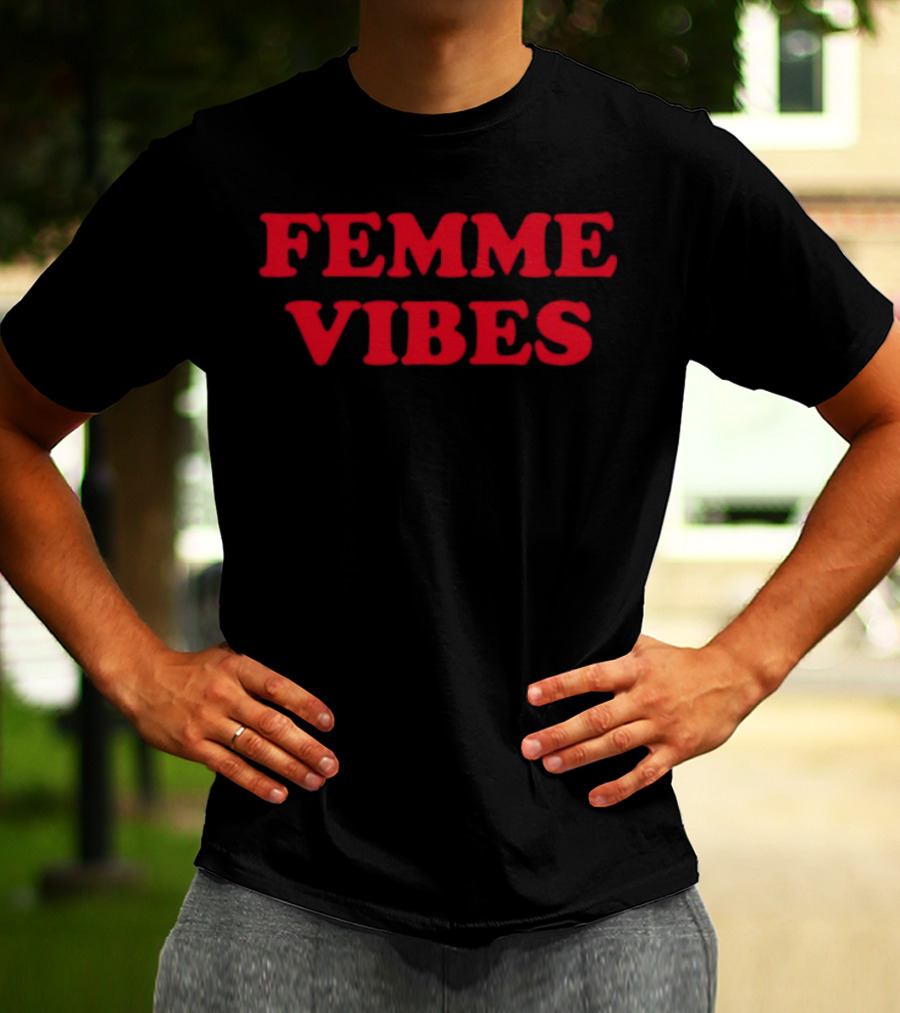 Femme Vibes Retro T-Shirt