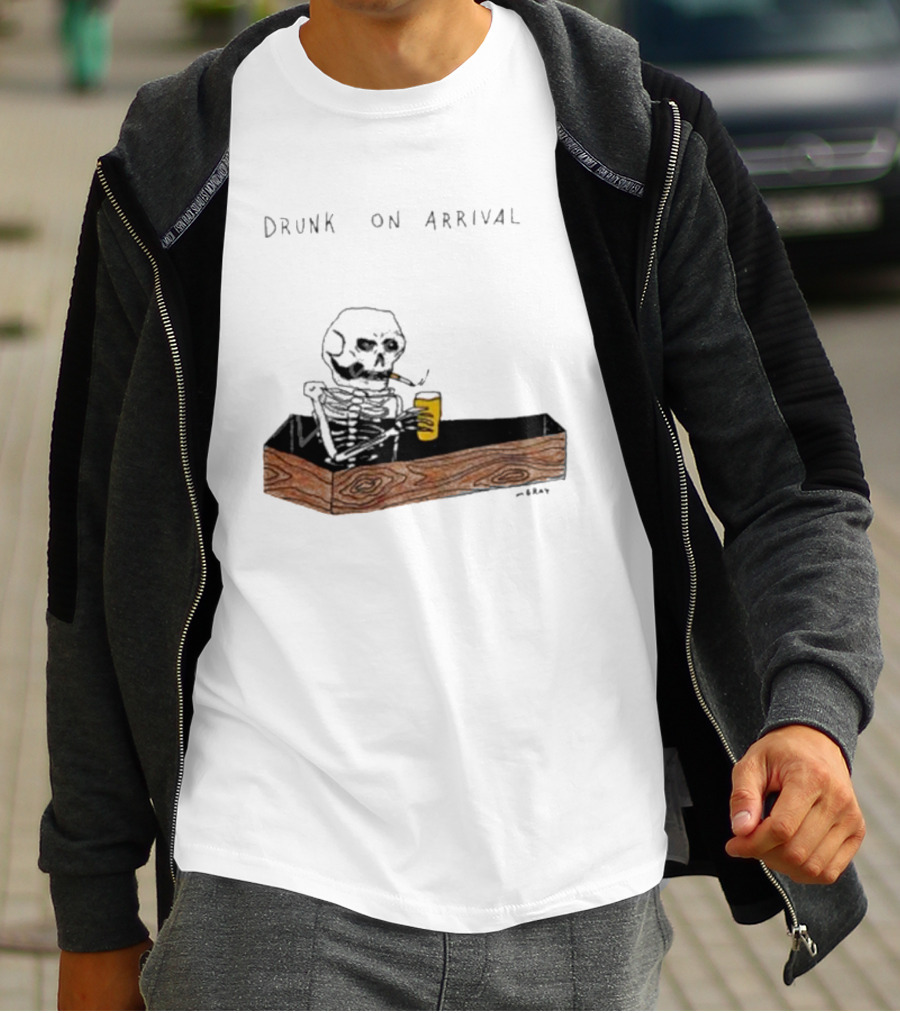 Matt Gray Drunk On Arrival Skeleton In Coffin Holding Drink T-Shirt