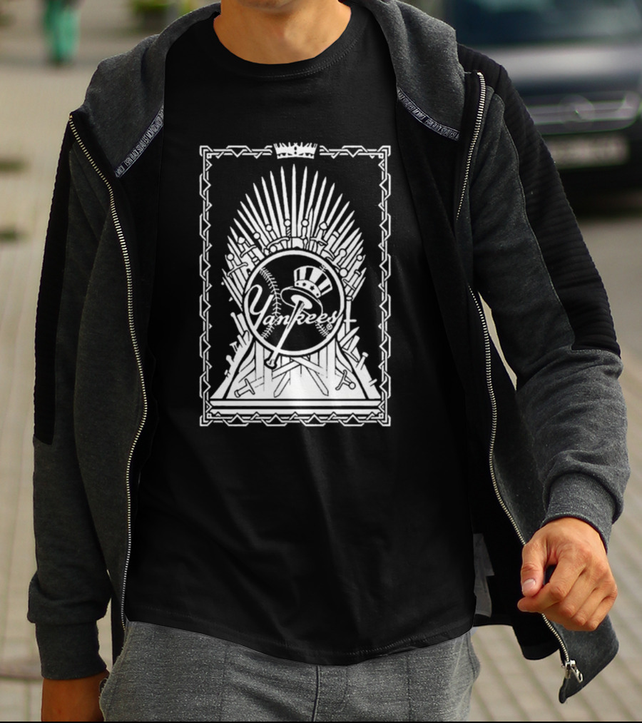 New York Yankees Game Of Thrones Yankees Iron Throne T-Shirt