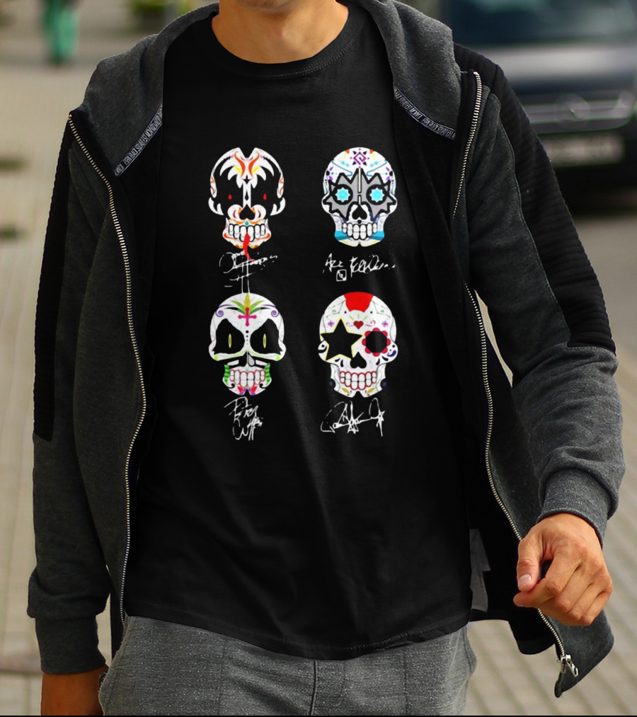 Kiss Band 4 Skull Faces Simmons Stanley Frehley Criss Signature T-Shirt