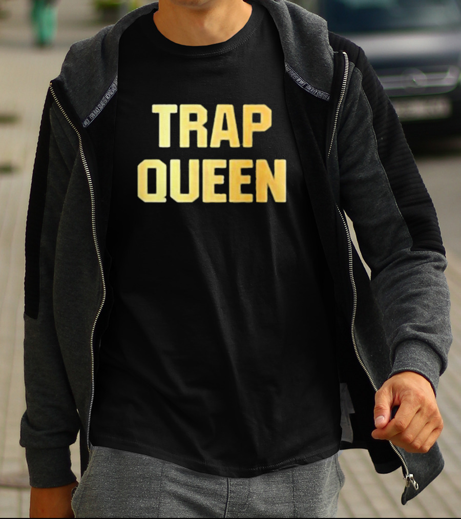 Graeme Barrett Trap Queen Bold Gold Text T-Shirt