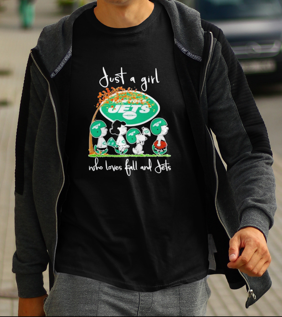 Just A Girl Who Loves Fall And New York Jets Football With Peanut Friend T-Shirt