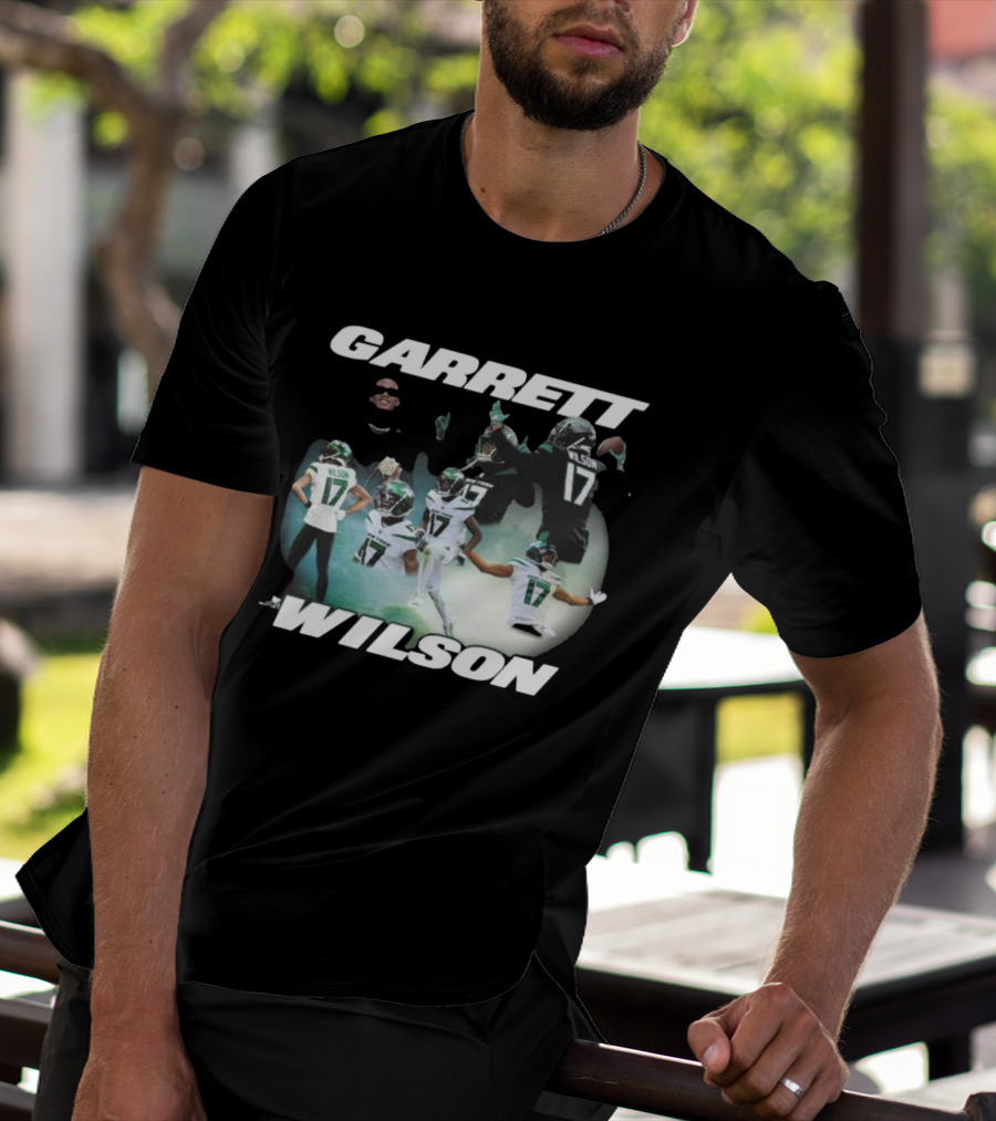 Garrett Wilson New York Jets Dynamic Football Action Montage T-Shirt