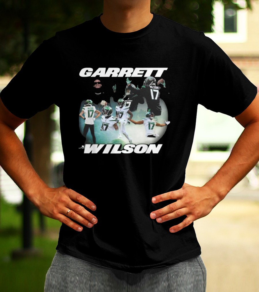 Garrett Wilson New York Jets Dynamic Football Action Montage T-Shirt