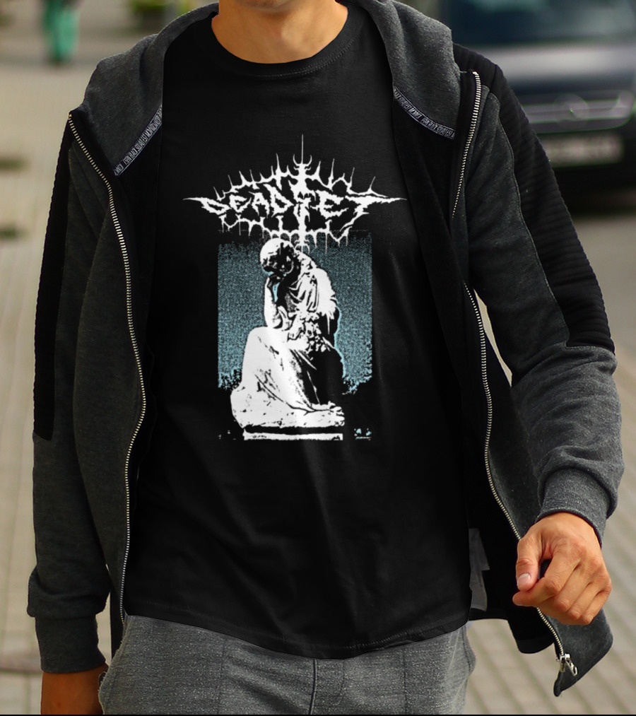 Daze Style Shop Deadset Statue T-Shirt