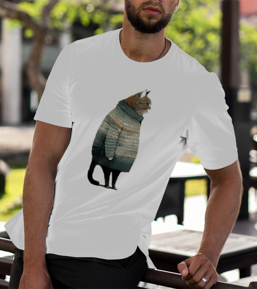 Women’s Winter Cat In Cozy Sweater Print T-Shirt