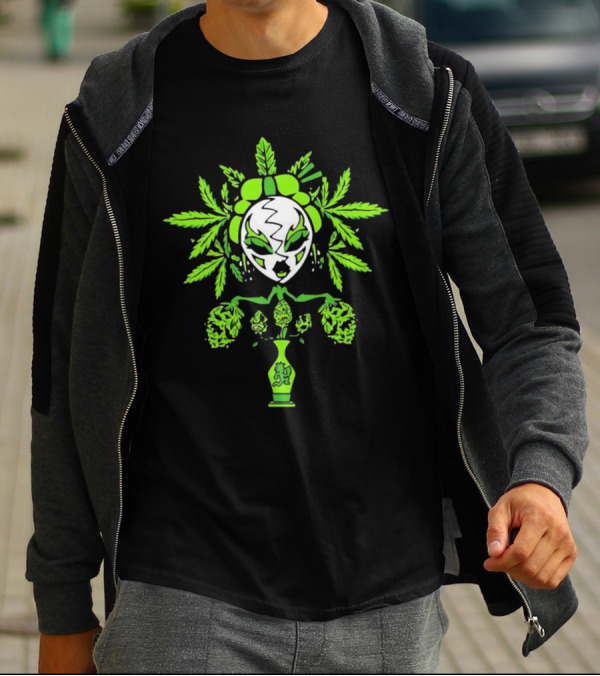 Insane Clown Posse Yum Yum 420 Weed Leaf Mask Hatchetman Juggalos T-Shirt