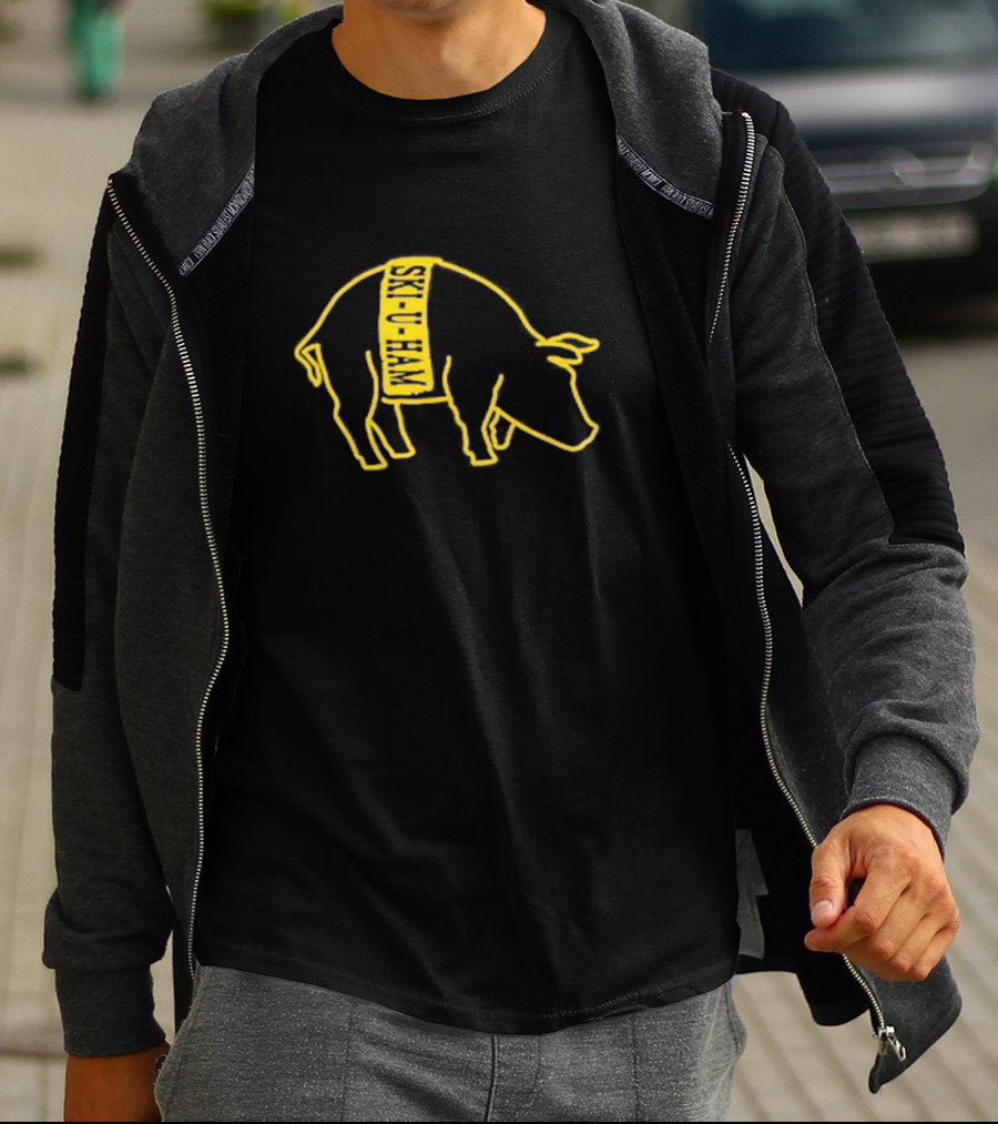 Ski-U-Ham Bacon Is Back Pig Outline T-Shirt