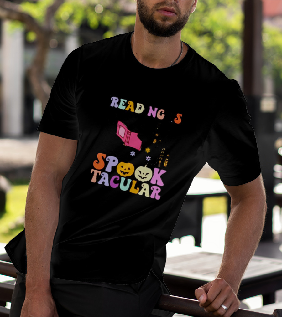 Reading Is Spooktacular Ghost Reading Book Halloween Pumpkins T-Shirt