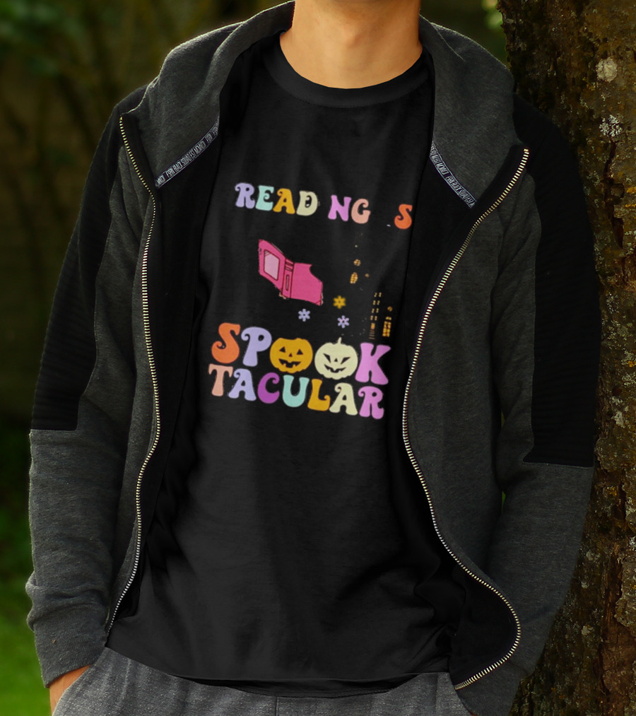Reading Is Spooktacular Ghost Reading Book Halloween Pumpkins T-Shirt