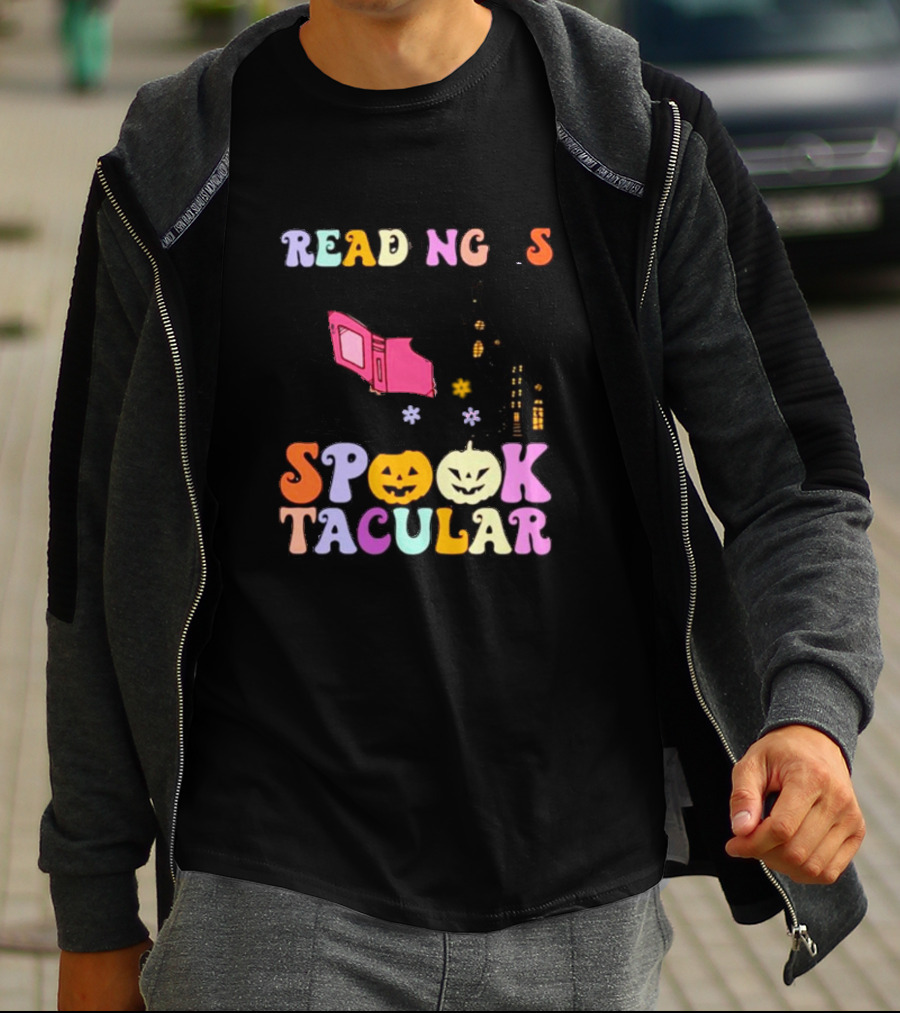 Reading Is Spooktacular Ghost Reading Book Halloween Pumpkins T-Shirt