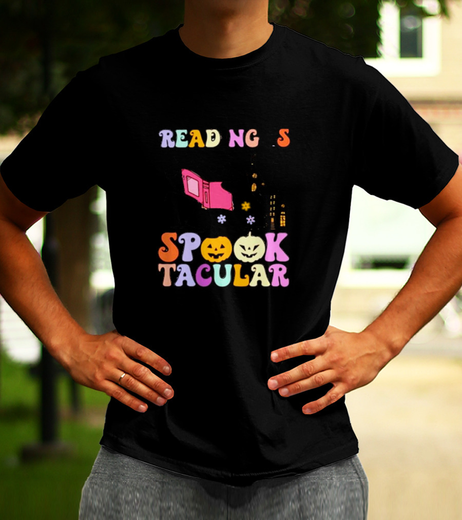 Reading Is Spooktacular Ghost Reading Book Halloween Pumpkins T-Shirt