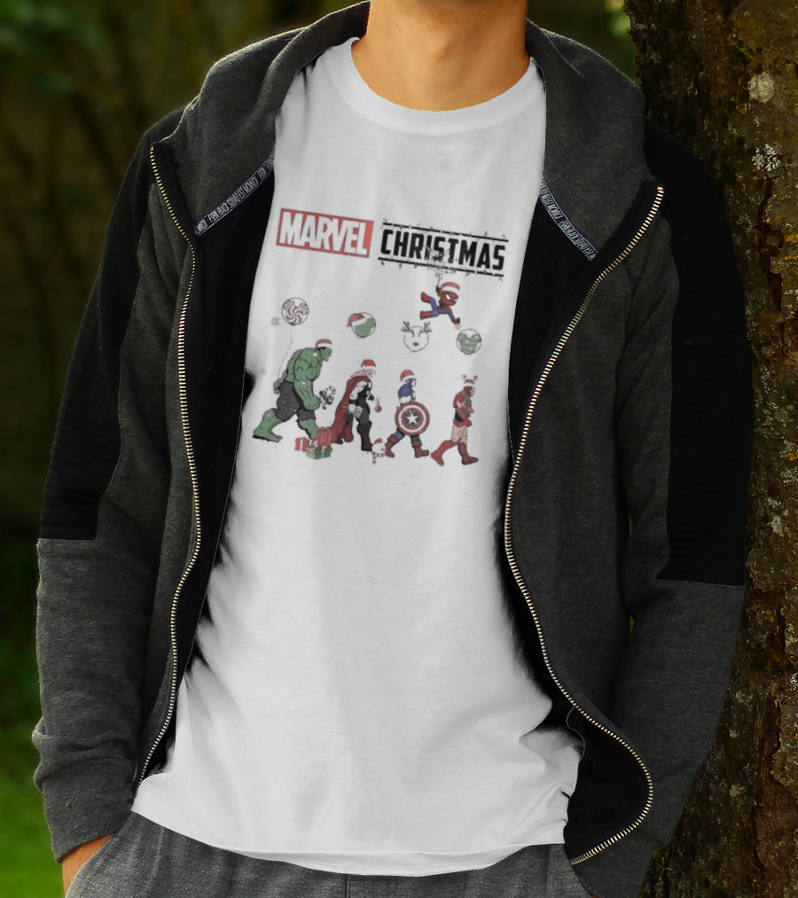 Marvel Christmas Superhero Characters In Santa Hats T-Shirt