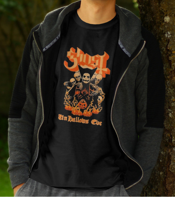 Ghost Un Hallows Eve Skeletons And Pumpkins T-Shirt