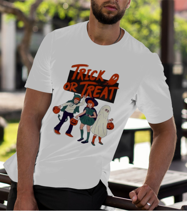 Trick Or Treat Friends In Halloween Festival With Pumpkins Ghost Costume T-Shirt