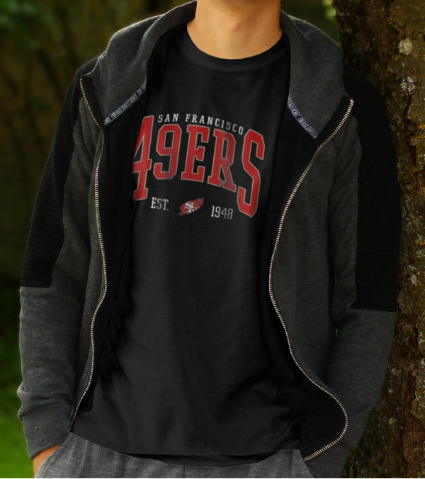 San Francisco 49ers Est. 1948 Vintage Style Niners Crewneck Football Swea T-Shirt