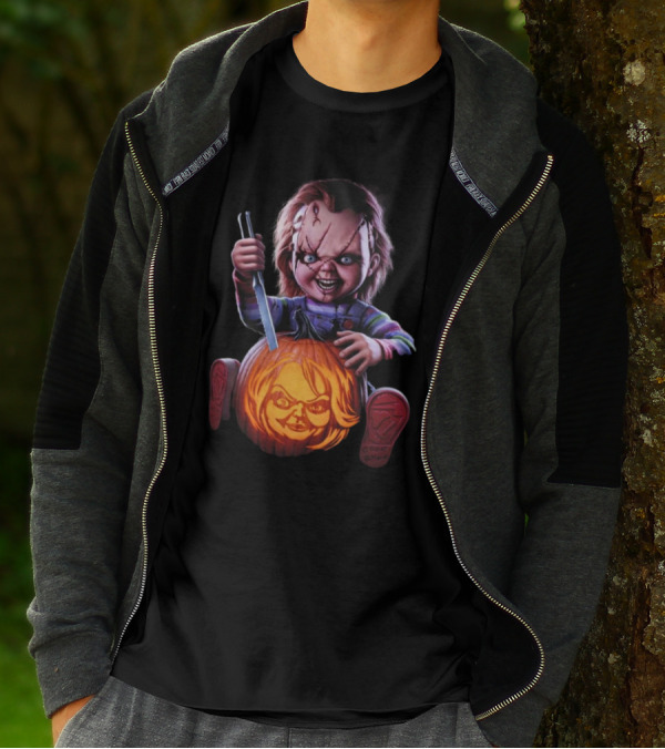 Chucky Creepy Carver Halloween Pumpkin Knife T-Shirt