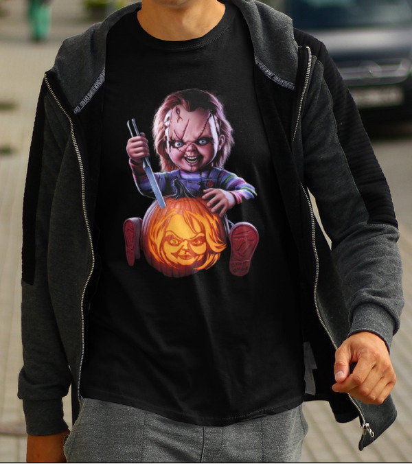 Chucky Creepy Carver Halloween Pumpkin Knife T-Shirt