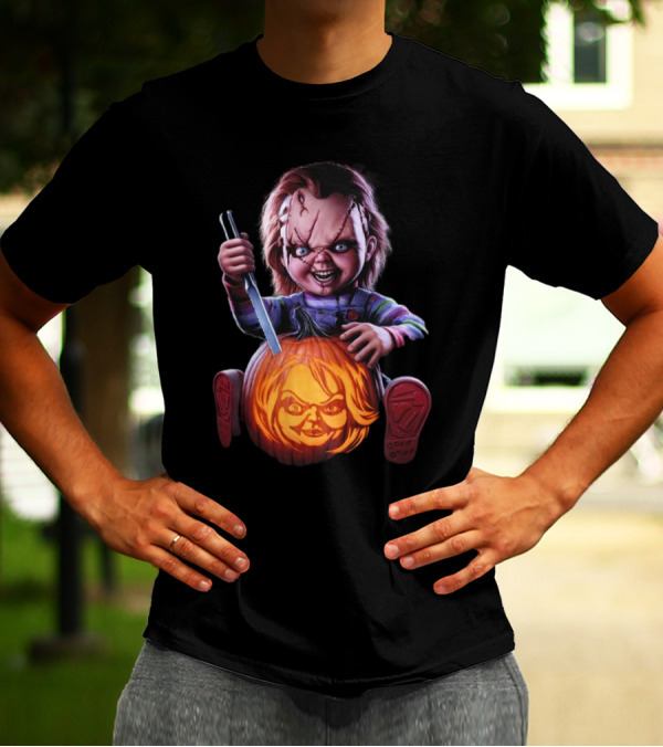Chucky Creepy Carver Halloween Pumpkin Knife T-Shirt