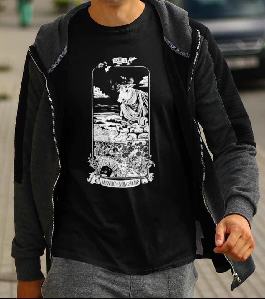 Mantic Minotaur XXIII XI Mythical Beast T-Shirt