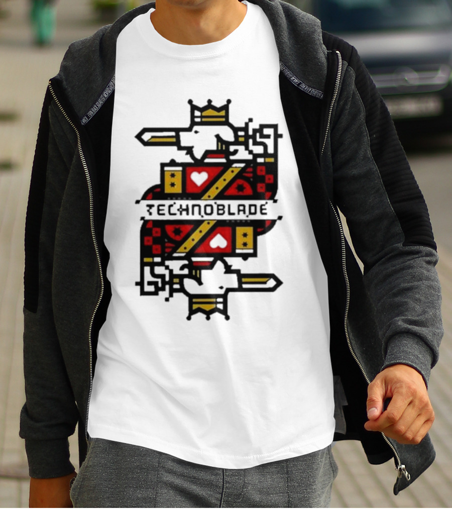 Technoblade Crowned Warrior Card Heart Sword T-Shirt