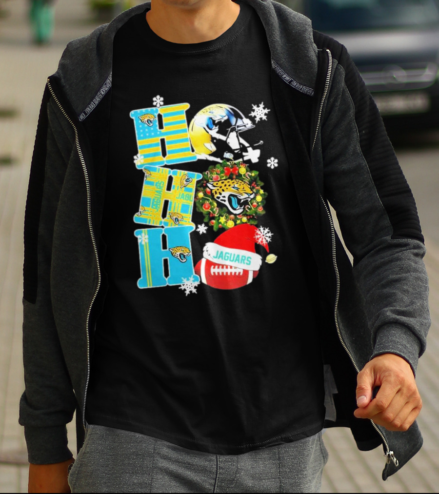 Jacksonville Jaguars Ho Ho Ho Merry Christmas Football Santa Hat Snowflakes Wreath T-Shirt