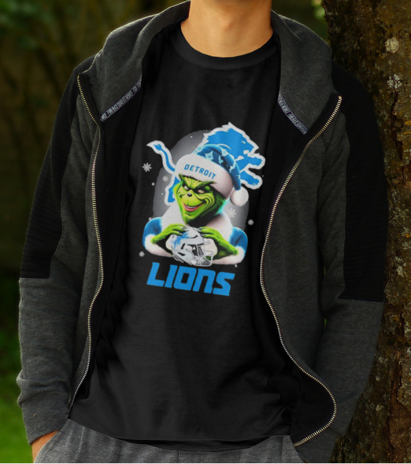 Detroit Lions Grinch Christmas Santa Snowflakes T-Shirt