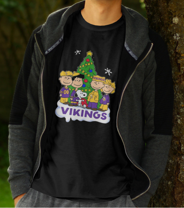 Peanuts Characters Vikings Christmas Tree Minnesota Vikings Holiday T-Shirt