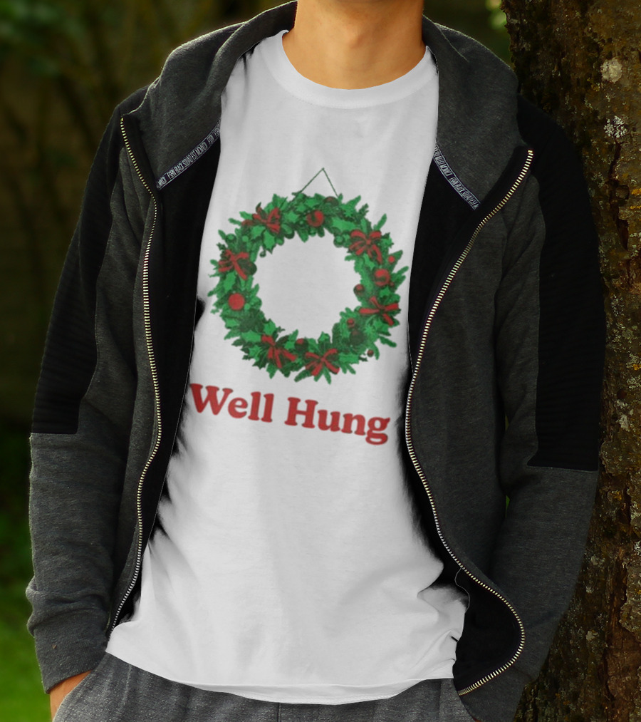 Middleclassfancy Well Hung Holiday Wreath Christmas T-Shirt