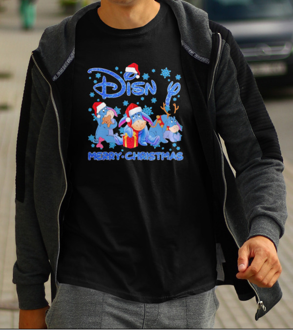 Disney Eeyore Santa Hat Winnie-the-Pooh Merry Christmas Snowflakes T-Shirt