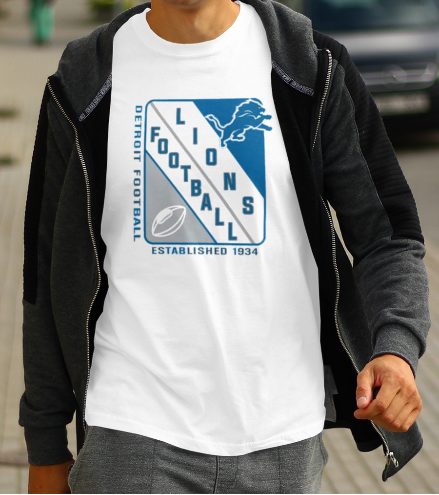 Detroit Lions Football Shield Established 1934 Iconic T-Shirt