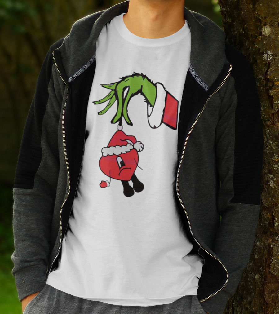 Grinch Hand Holding Santa Hat Bad Bunny Xmas T-Shirt