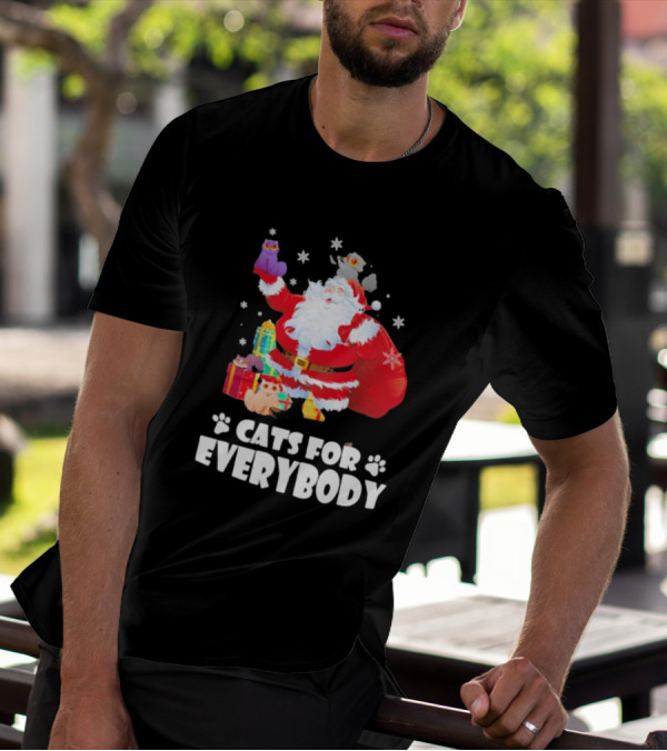 Santa Claus With Gift Cats For Everybody Fun Christmas T-Shirt