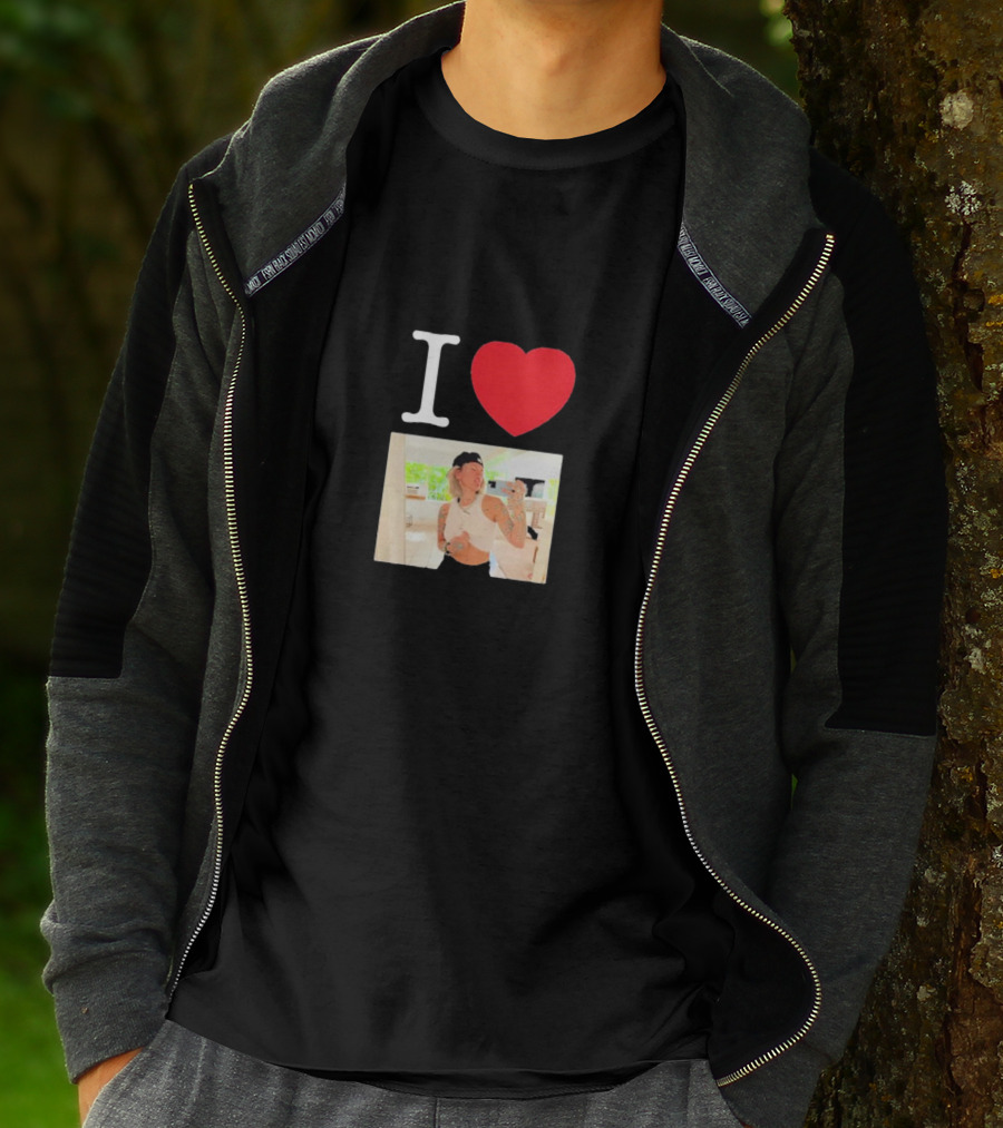 I Love Ls Lauren Sanderson Cropped Selfie心 T-Shirt
