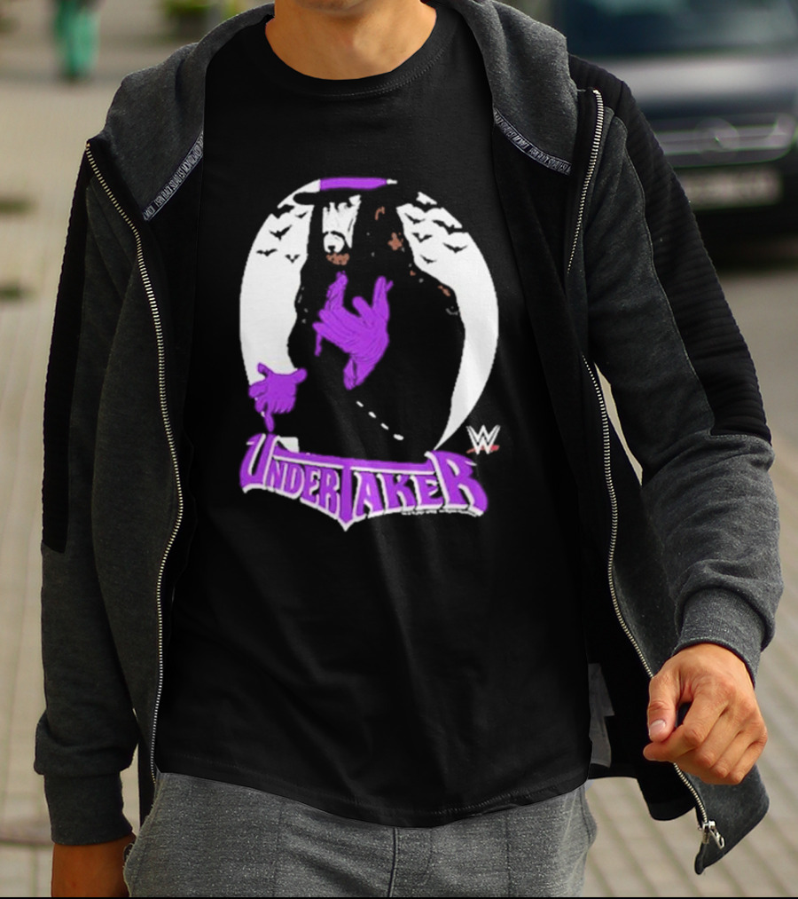 WWE Undertaker Purple Hat Bats Circle T-Shirt