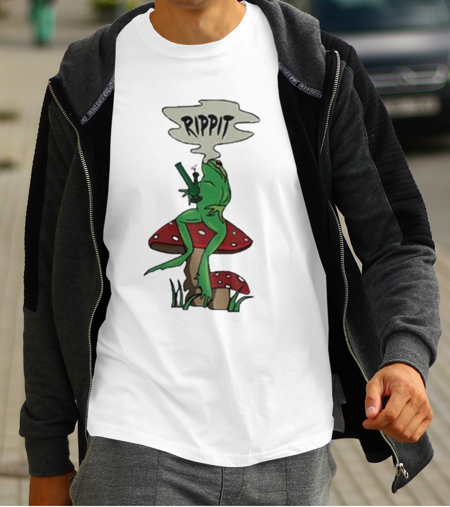 Fourtwenty Rippit Frog Smoking On Mushroom T-Shirt