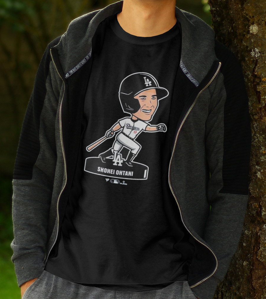 Shohei Ohtani Los Angeles Dodgers LA Bobblehead Dodgers 17 T-Shirt