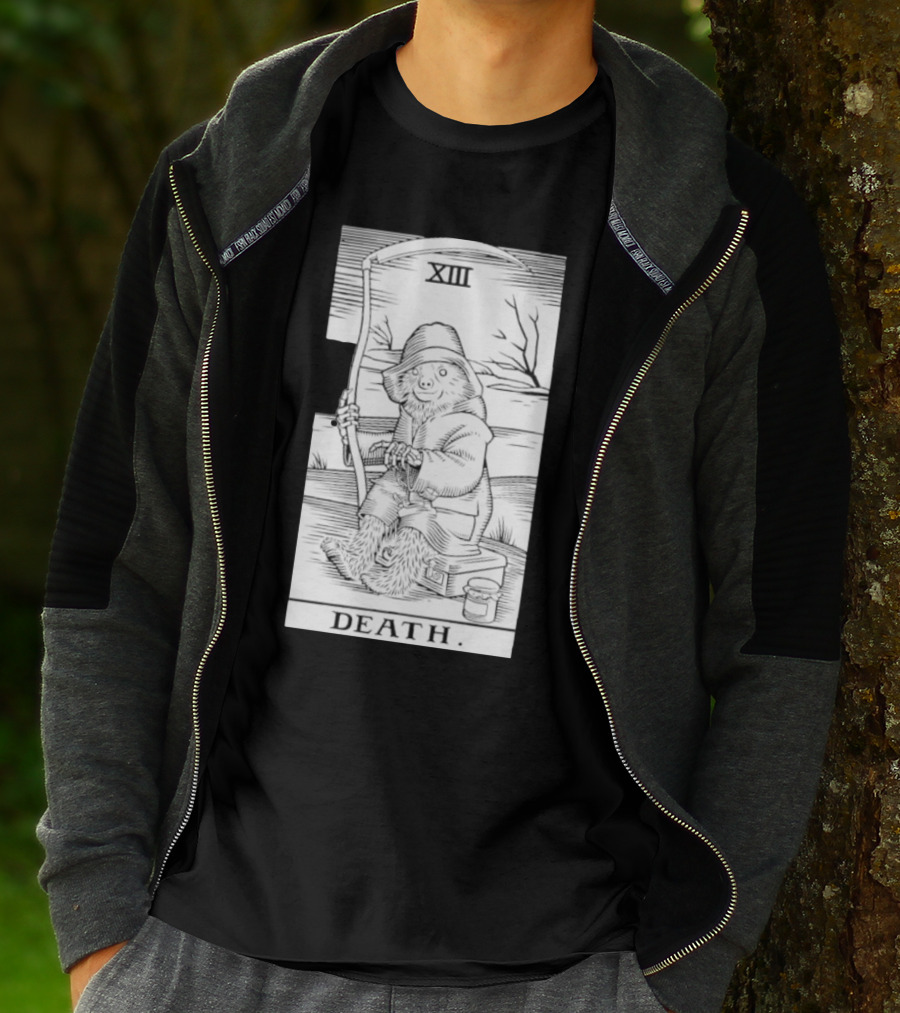 Bear XIII Death Tarot Card Sitting With Scythe T-Shirt