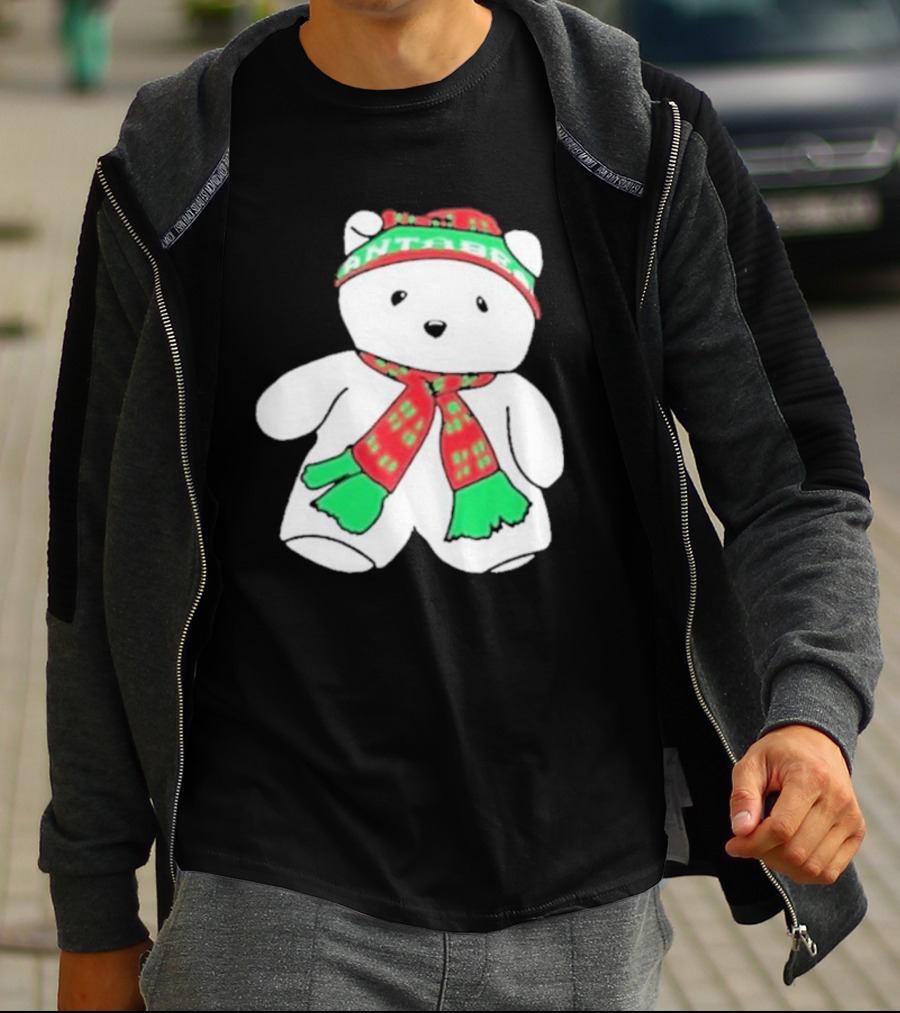 Santa Bear Minnesota Christmas Scarf And Hat Bundle T-Shirt
