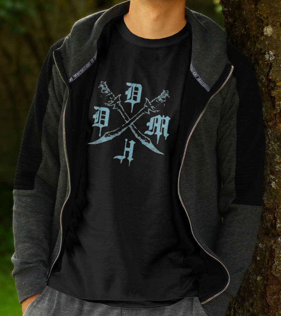 Dm Crossed Weeping Blue Swords Monogram T-Shirt