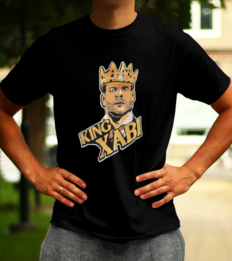 King Xabi Bayer Leverkusen Coach Icon With Crown T-Shirt