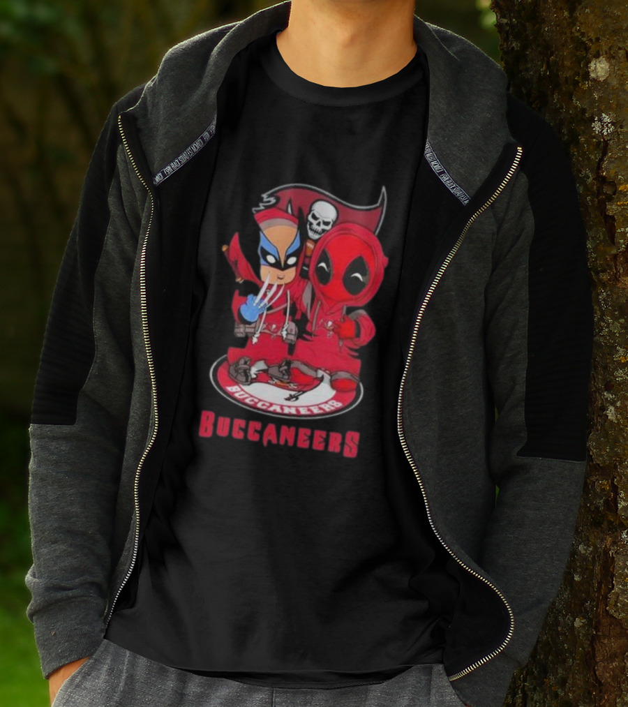 Tampa Bay Buccaneers Marvel Wolverine Deadpool Buccaneers T-Shirt